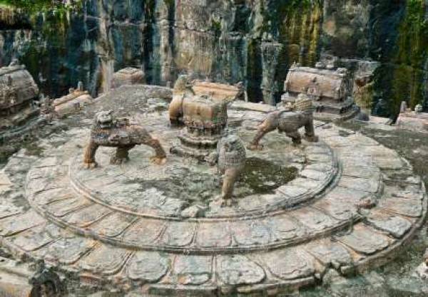 ellora-caves-0002-k40
